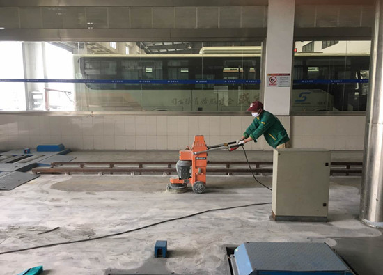 1老環氧打磨、清掃除塵_副本